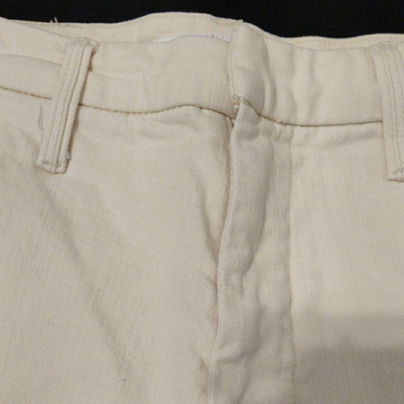 MOTHER. Women's White Frayed Hem Pants - Picture 6 of 16